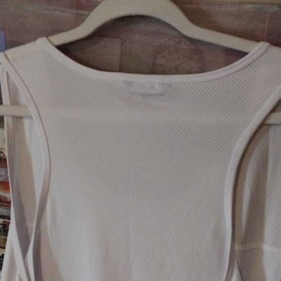 NWT Plus Size BEBE Sport Printed Logo Design Active Wear Tank Top in White - 3X - Picture 5 of 5